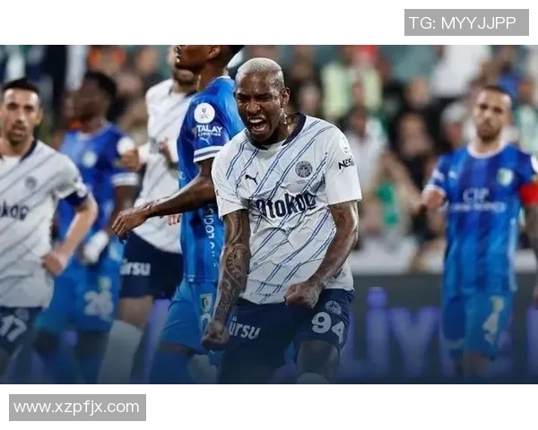 穆里尼奥怒斥主裁：裁判不公，点球应该由我们踢